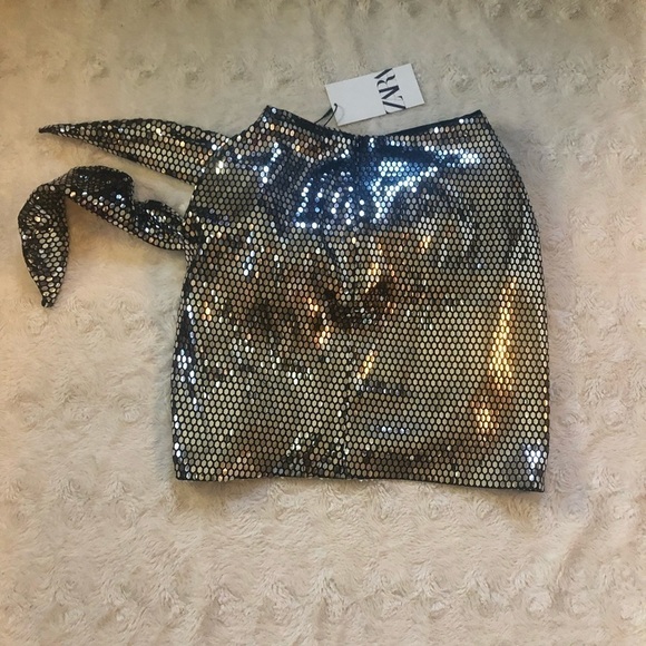 𝅺NWT ZARA Bloggers Fave Sparkly Knotted Skirt - Picture 4 of 11